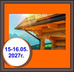 Drewniany dach domu z bali na tle gór, Podhalańskie Targi Budownictwa w Nowym Targu 15-16.05.2027